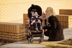 Momi Estelle Black Wandelwagen WOSP00003 -Winkel Voor Babyreisartikelen Momi Estelle Black Wandelwagen WOSP00003 11