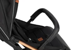 Momi Estelle Black Wandelwagen WOSP00003 -Winkel Voor Babyreisartikelen Momi Estelle Black Wandelwagen WOSP00003 5