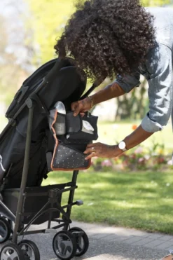 Badabulle Autostoel Organizer Met Tablethouder B045604 -Winkel Voor Babyreisartikelen badabulle autostoel organizer met tablethouder b045604 5