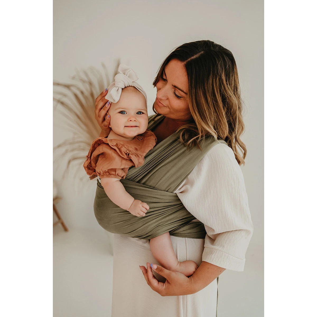 Babylonia Tricot-Slen Bamboo Khaki Green Draagdoek BDDTSB_1_707 Babylonia Tricot-Slen Bamboo Khaki Green Draagdoek BDDTSB_1_707 -Winkel Voor Babyreisartikelen bddtsb 707 01 lr