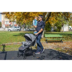 Cangaroo London Grey Wandelwagen 5581 13 Cangaroo London Grey Wandelwagen 5581 -Winkel Voor Babyreisartikelen cangaroo london wandelwagen sfeer1