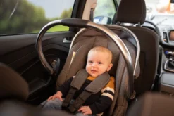 Ding Fenix Grey/Silver Autostoel 0-13kg -Winkel Voor Babyreisartikelen ding fenix autostoel301 1