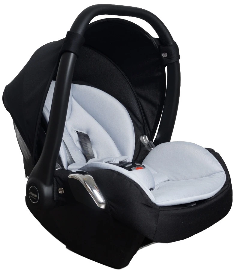 Tako Black/Silver Autostoel 0-13 kg Tako Black/Silver Autostoel 0-13 Kg -Winkel Voor Babyreisartikelen tako en invictus blacksilver autostoel 0 13 kg