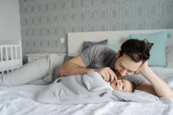 Zaffiro Beige Leaves Basic 5-in-1 Voetenzak 7589 -Winkel Voor Babyreisartikelen zaffiro basic 5 in 1 voetenzak 4 1