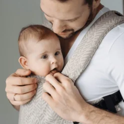 Zaffiro City Geo Blue Steel Ergonomische Draagzak 8241 -Winkel Voor Babyreisartikelen zaffiro city beige leaves ergonomische draagzak 3 3