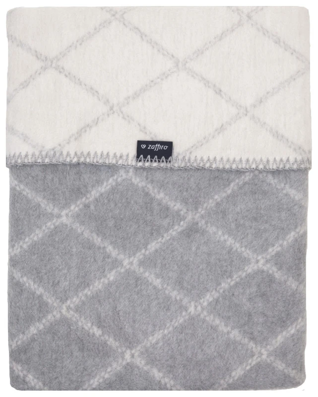Zaffiro Grijs & Ecru Ruitjes 75 x 100 cm Wiegdeken 43109 Zaffiro Grijs & Ecru Ruitjes 75 X 100 Cm Wiegdeken 43109 -Winkel Voor Babyreisartikelen